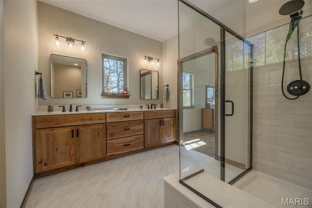 2747 Tyrolean Way Drive, Innsbrook, MO 63390
