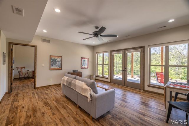 2747 Tyrolean Way Drive, Innsbrook, MO 63390