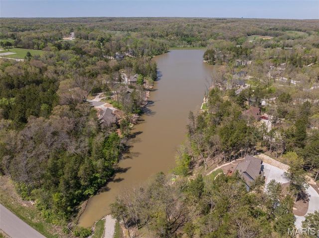 2747 Tyrolean Way Drive, Innsbrook, MO 63390