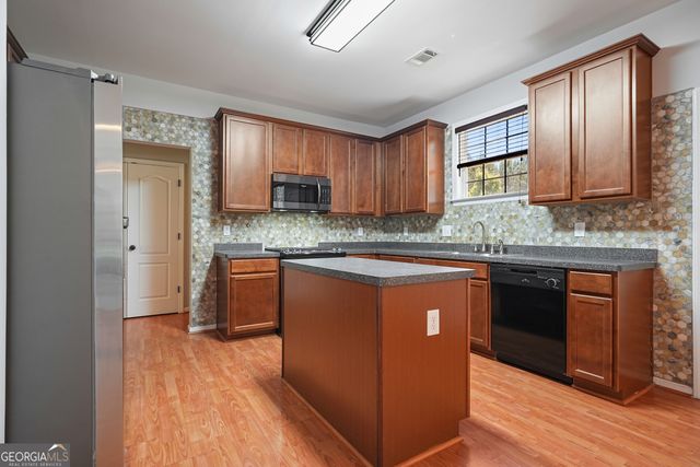 1341 S Gordon Road, Austell, GA 30168