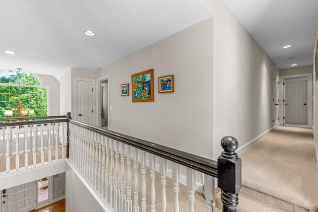 6155 Hunters Trail, Indian Hill, OH 45243