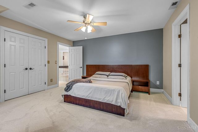 6155 Hunters Trail, Indian Hill, OH 45243