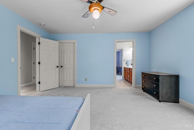 6155 Hunters Trail, Indian Hill, OH 45243