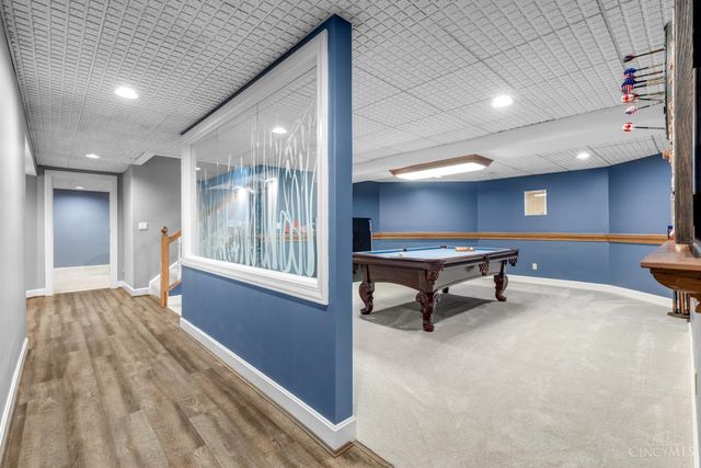 6155 Hunters Trail, Indian Hill, OH 45243