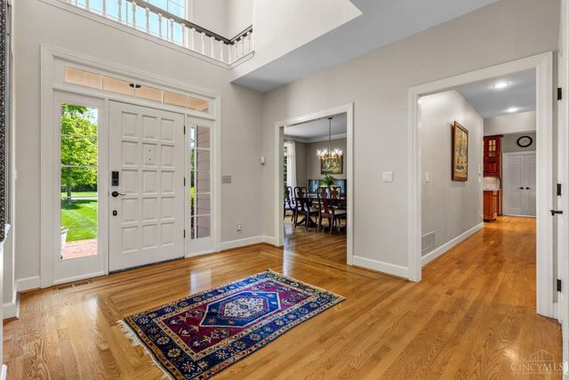6155 Hunters Trail, Indian Hill, OH 45243