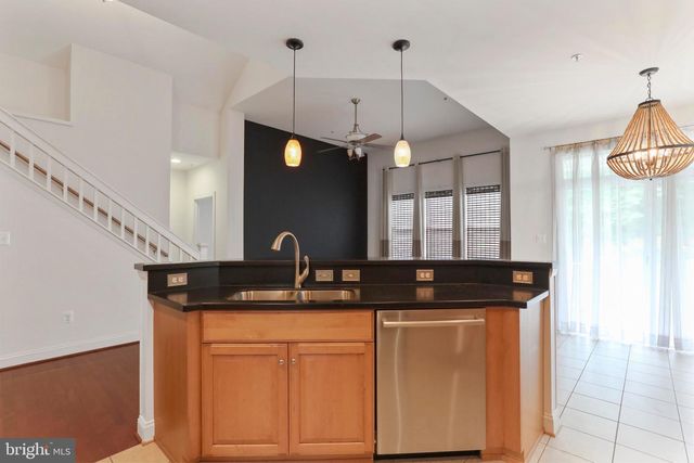 105 SPRING BLOSSOM LN, New Market, MD 21774