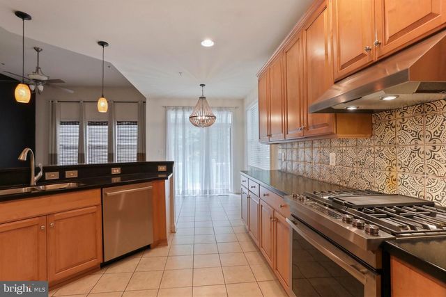 105 SPRING BLOSSOM LN, New Market, MD 21774