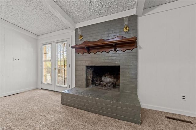 620 Caleb DR, Chesapeake, VA 23322