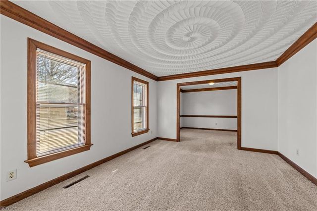 620 Caleb DR, Chesapeake, VA 23322