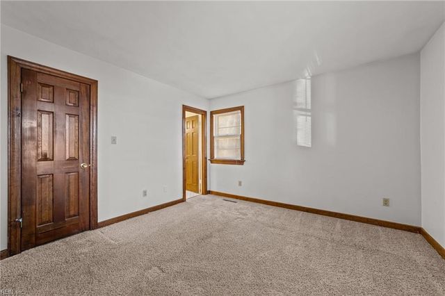 620 Caleb DR, Chesapeake, VA 23322