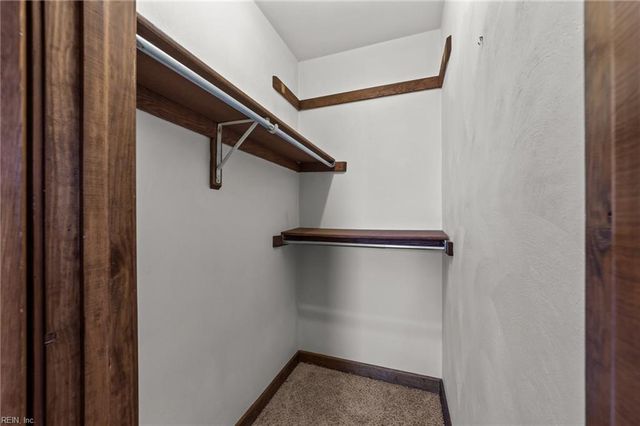 620 Caleb DR, Chesapeake, VA 23322