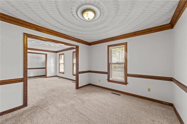 620 Caleb DR, Chesapeake, VA 23322