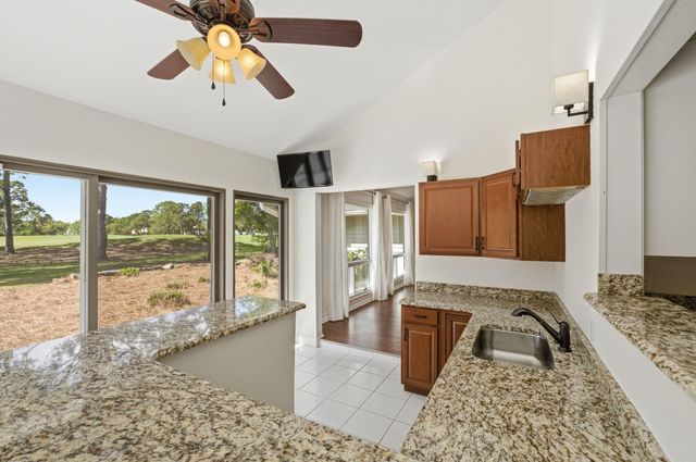 47 Country Club Dr E, Destin, FL 32541