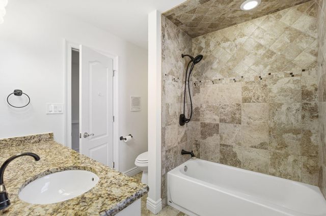 47 Country Club Dr E, Destin, FL 32541