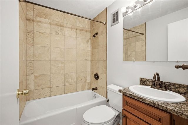 1208 Greendale Ave 211, Needham, MA 02492