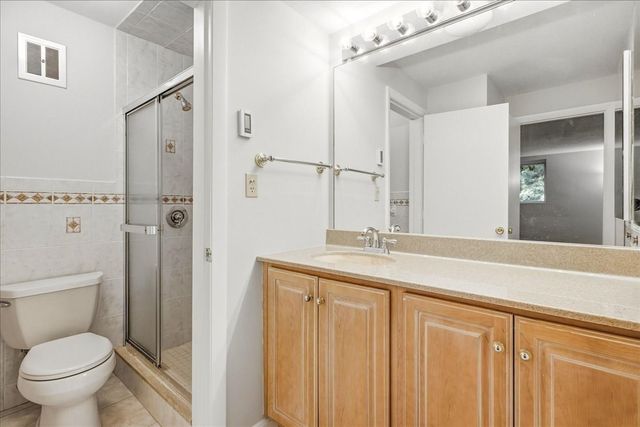 1208 Greendale Ave 211, Needham, MA 02492