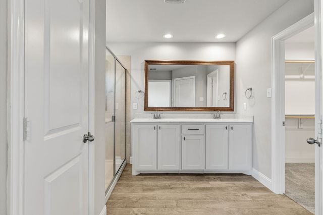 915 Timber Ridge Drive, Justin, TX 76247