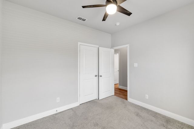 915 Timber Ridge Drive, Justin, TX 76247
