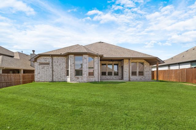 915 Timber Ridge Drive, Justin, TX 76247