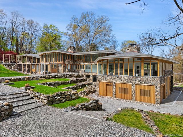 496 Haines Road, Bedford Corners, NY 10549