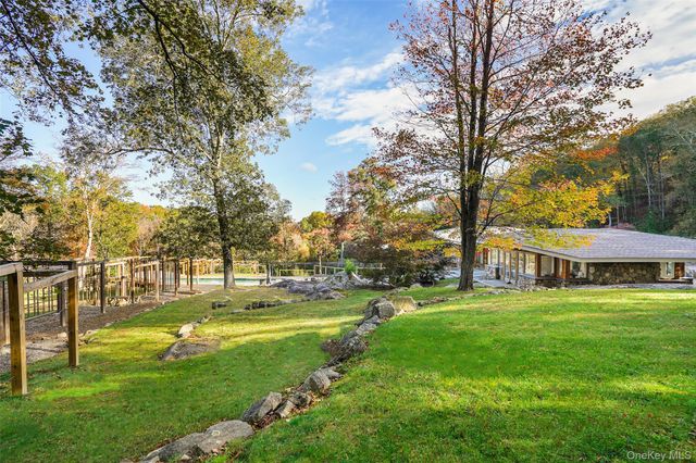 496 Haines Road, Bedford Corners, NY 10549