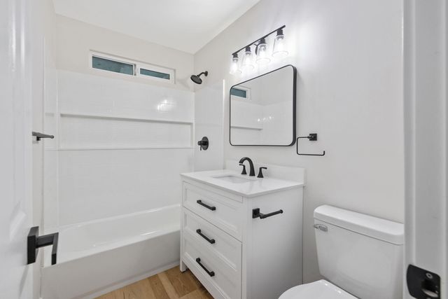 215 Lombardy Lane, Lemoore, CA 93245