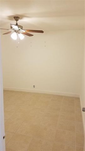 2734 Fillmore St 3-E, Hollywood, FL 33020