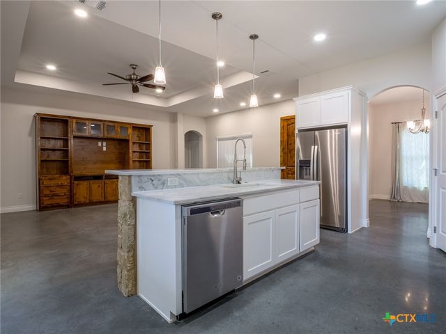 114 Norwood Drive, Granite Shoals, TX 78654