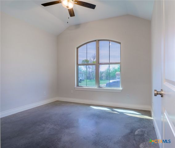 114 Norwood Drive, Granite Shoals, TX 78654