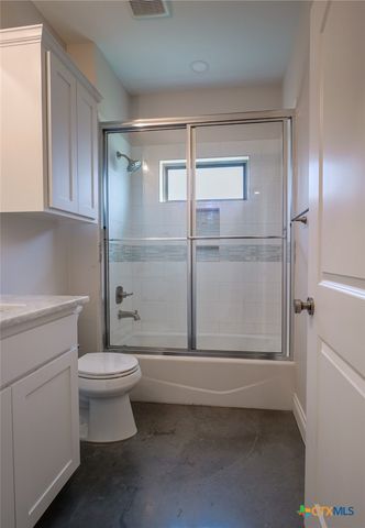 114 Norwood Drive, Granite Shoals, TX 78654