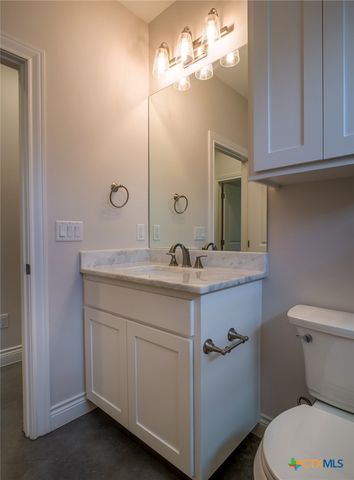 114 Norwood Drive, Granite Shoals, TX 78654