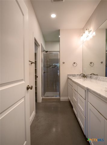 114 Norwood Drive, Granite Shoals, TX 78654