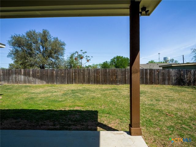 114 Norwood Drive, Granite Shoals, TX 78654