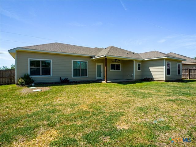 114 Norwood Drive, Granite Shoals, TX 78654