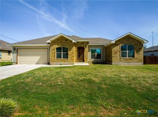 114 Norwood Drive, Granite Shoals, TX 78654
