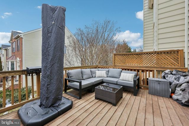 2010 PIERIS CT, Vienna, VA 22182