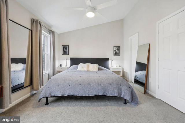 2010 PIERIS CT, Vienna, VA 22182