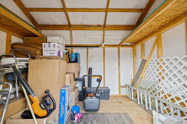 639 Big Rock Rd, Big Rock, TN 37023