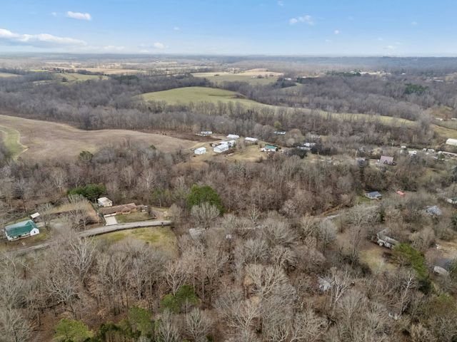 639 Big Rock Rd, Big Rock, TN 37023