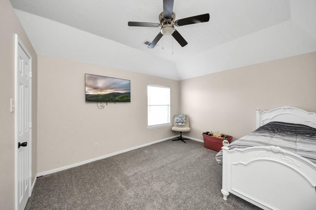 10514 Ravens Way, Baytown, TX 77523