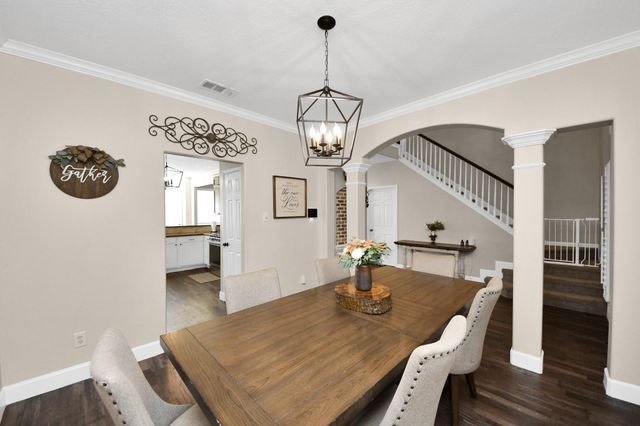 10514 Ravens Way, Baytown, TX 77523