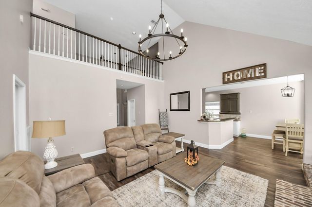 10514 Ravens Way, Baytown, TX 77523