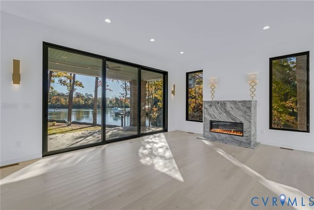 212A Gordon Drive, Weems, VA 22576