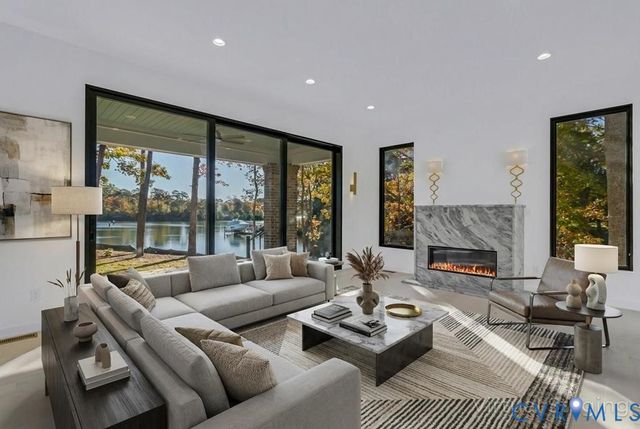 212A Gordon Drive, Weems, VA 22576