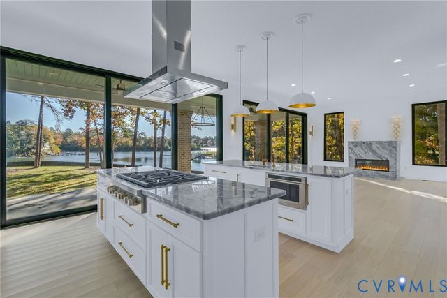 212A Gordon Drive, Weems, VA 22576