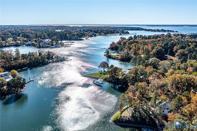 212A Gordon Drive, Weems, VA 22576