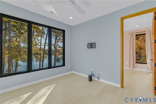 212A Gordon Drive, Weems, VA 22576