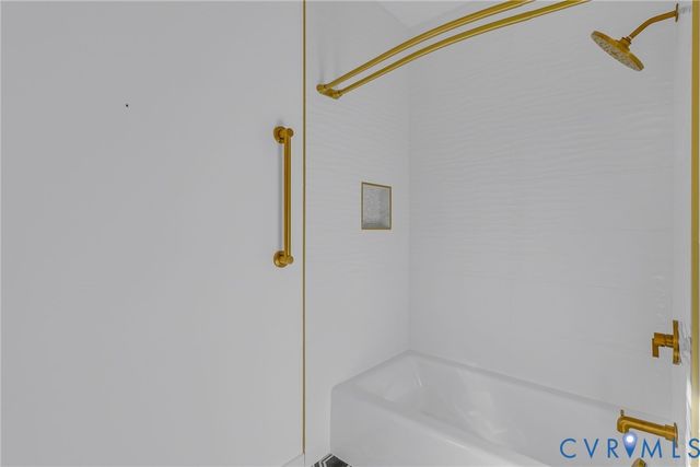 212A Gordon Drive, Weems, VA 22576