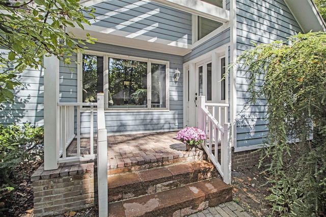 9453 Whispering Pines Drive, Saline, MI 48176