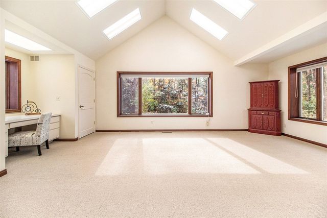 9453 Whispering Pines Drive, Saline, MI 48176